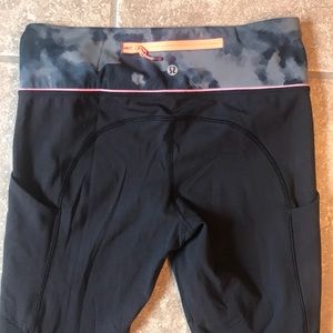 Lululemon Stay on course tights
